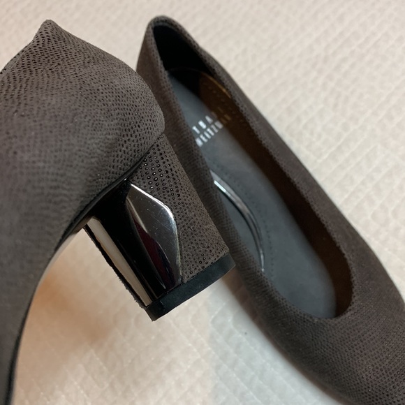 Stuart Weitzman Textured Block Heel Pump, Taupe Brown, Chrome Accents, Size 6.5M - Picture 12 of 14